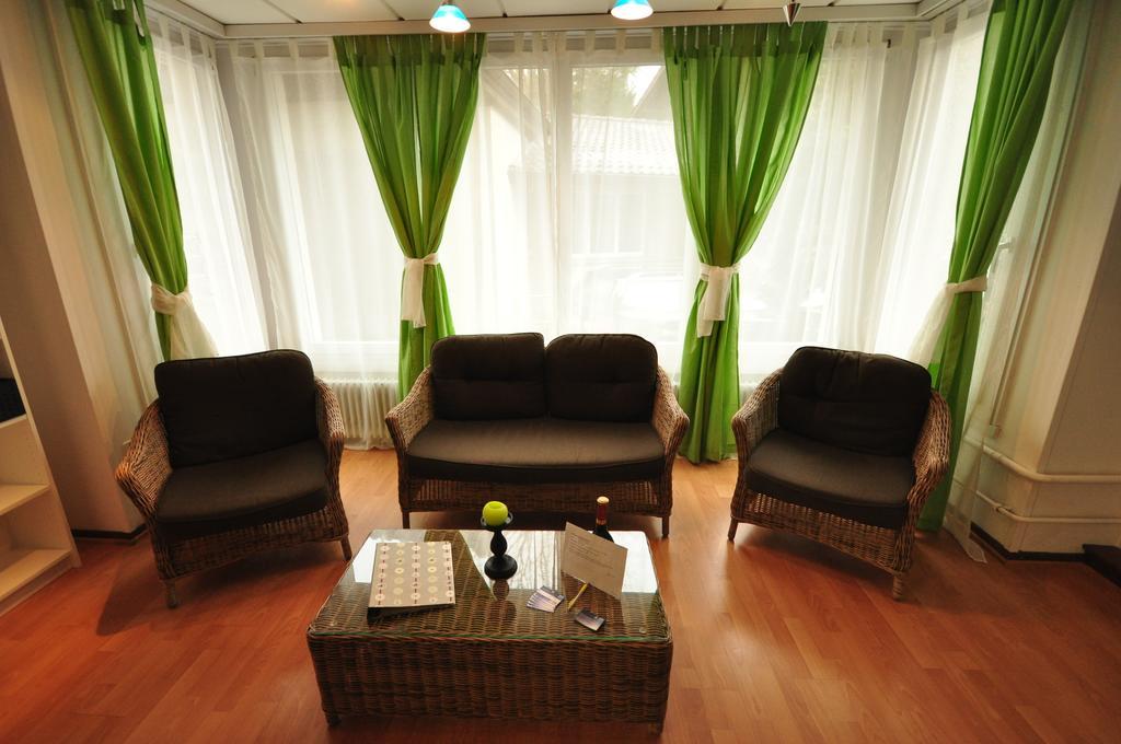 Interlaken Town House Sleeps 12 Guests Central Quarto foto